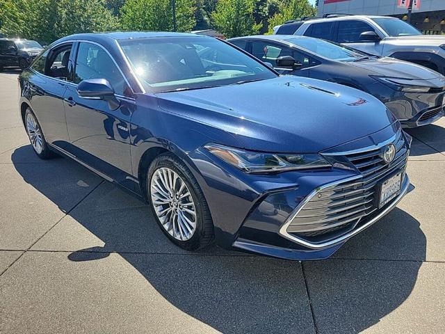 2019 Toyota Avalon Hybrid Limited