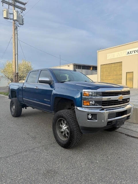 2015 Chevrolet Silverado 2500HD Built After Aug 14 LTZ