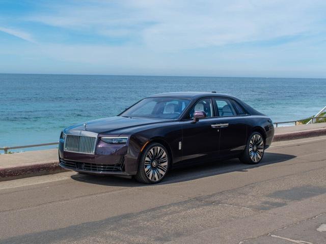 2026 Rolls-Royce Ghost Base