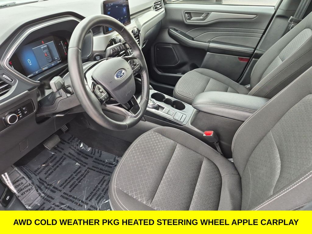 2025 Ford Escape Active — photo 1 of 12