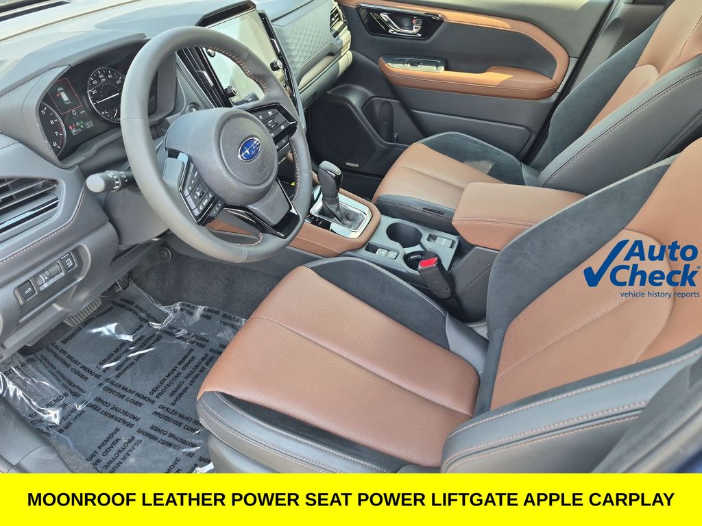 2025 Subaru Forester Touring — photo 1 of 12