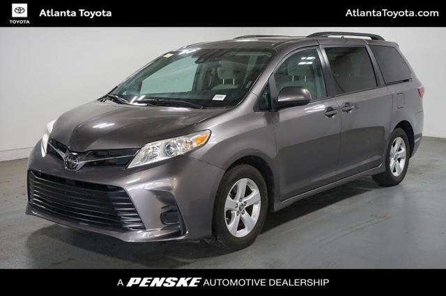 2020 Toyota Sienna LE 7-Passenger FWD with Auto-A