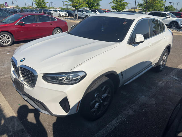 2023 BMW X4 xDrive30i