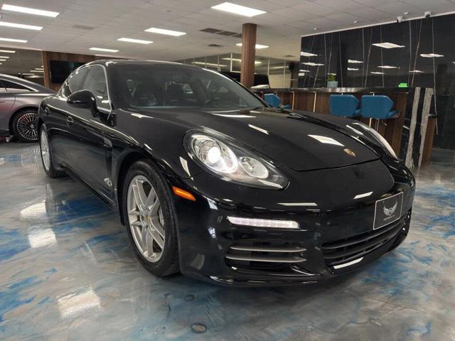 2016 Porsche Panamera 4S