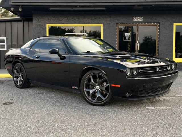 2018 Dodge Challenger SXT Plus