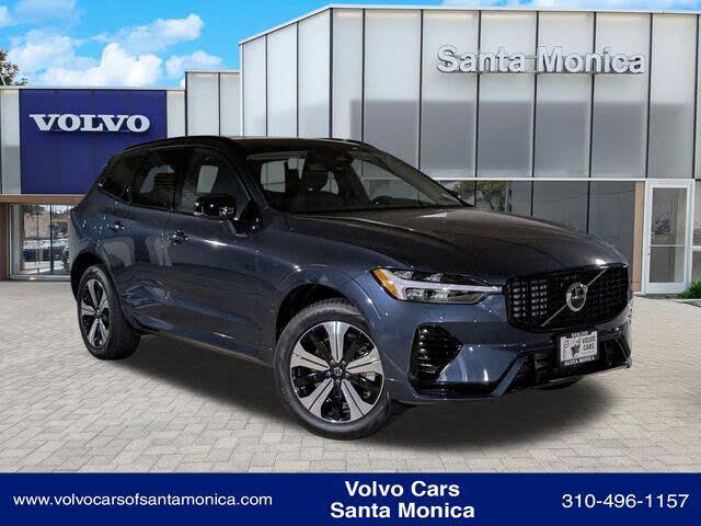 2025 Volvo XC60 Plug-In Hybrid Recharge T8 Core Dark Theme eA