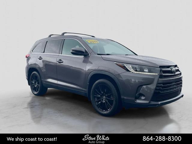 2019 Toyota Highlander SE