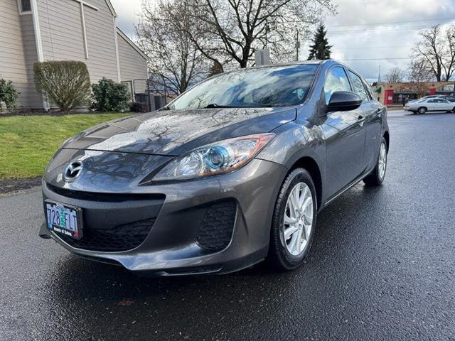 2012 Mazda Mazda3 i Grand Touring Hatchback