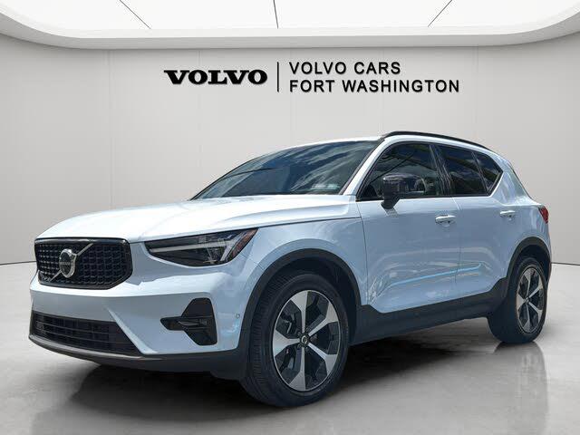 2026 Volvo XC40 B5 Plus AWD