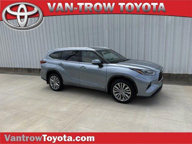 2023 Toyota Highlander Hybrid Platinum