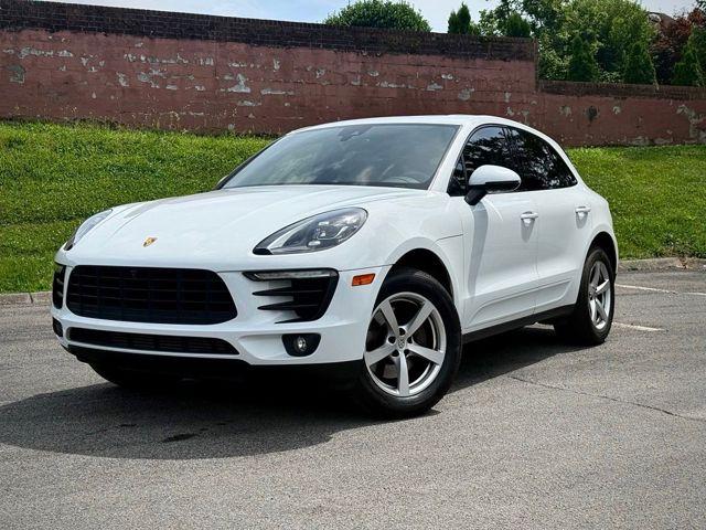 2017 Porsche Macan AWD