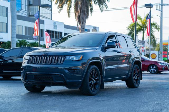 2017 Jeep Grand Cherokee Altitude