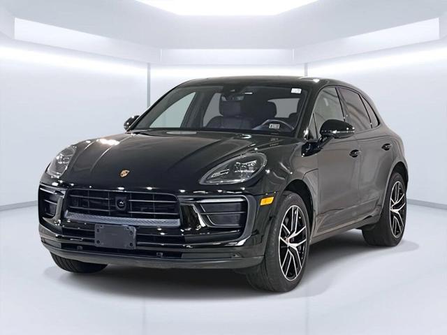 2023 Porsche Macan AWD