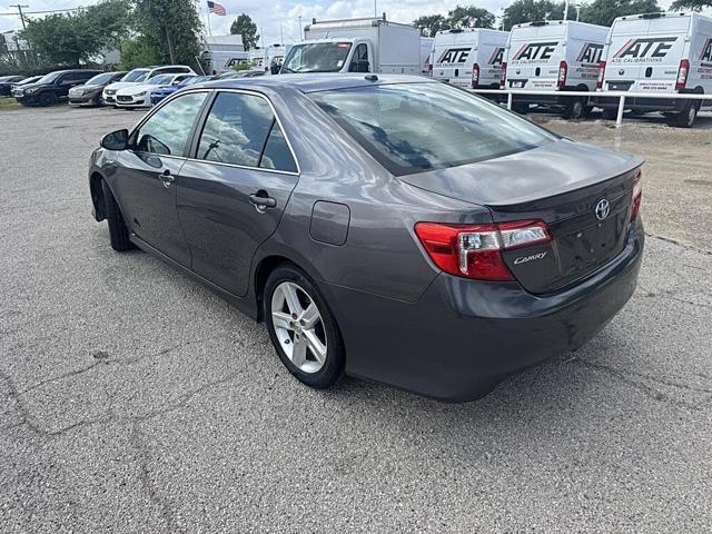 2014 Toyota Camry Hybrid LE FWD