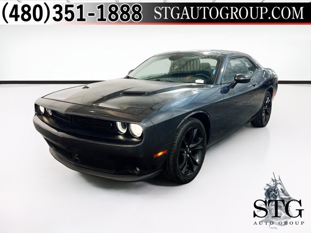 2018 Dodge Challenger SXT Plus