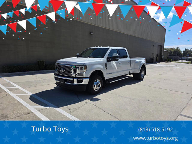 2022 Ford Super Duty F-350 DRW Lariat