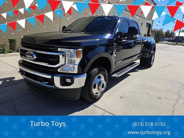 2022 Ford Super Duty F-350 DRW Lariat