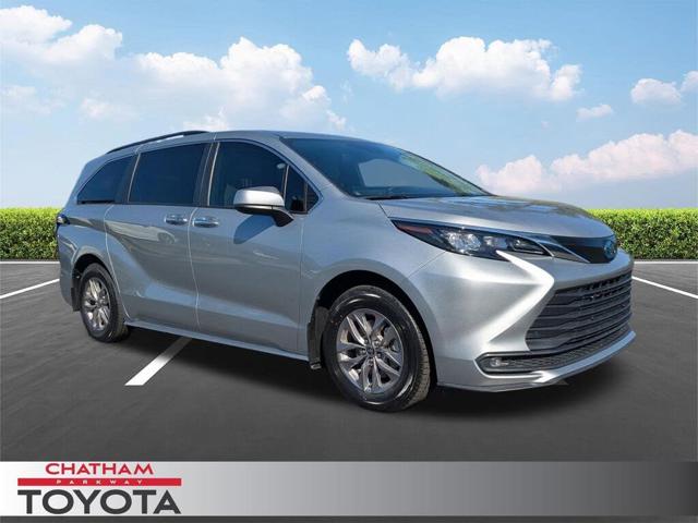 2025 Toyota Sienna XLE 7-Passenger