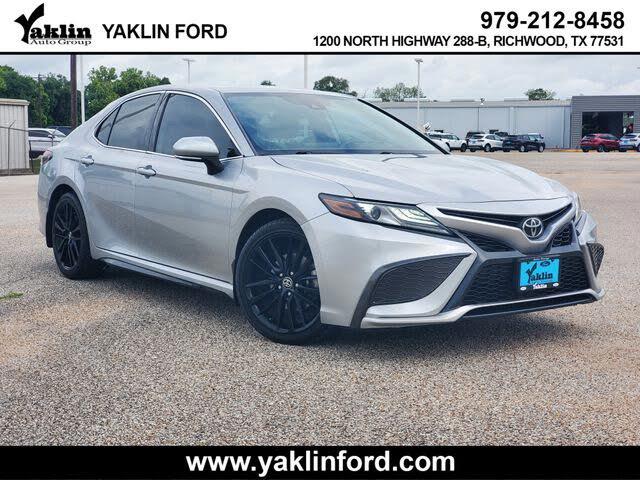 2021 Toyota Camry XSE FWD