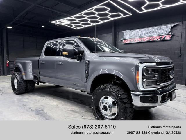 2023 Ford Super Duty F-350 DRW Lariat
