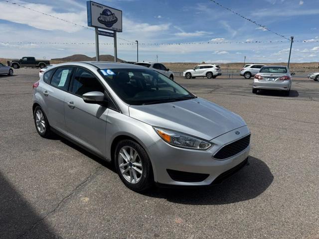 2016 Ford Focus SE Hatchback