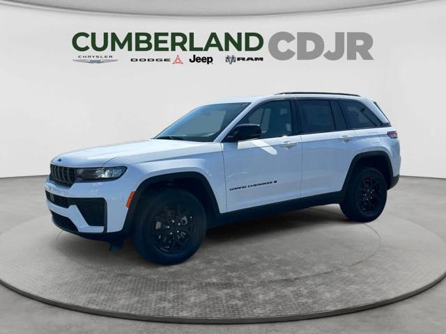 2026 Jeep Grand Cherokee Altitude 4WD