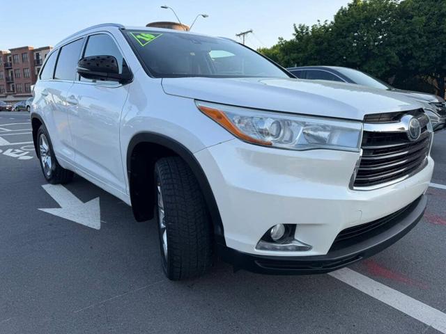 2016 Toyota Highlander Limited Platinum