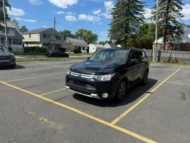 2015 Mitsubishi Outlander SE