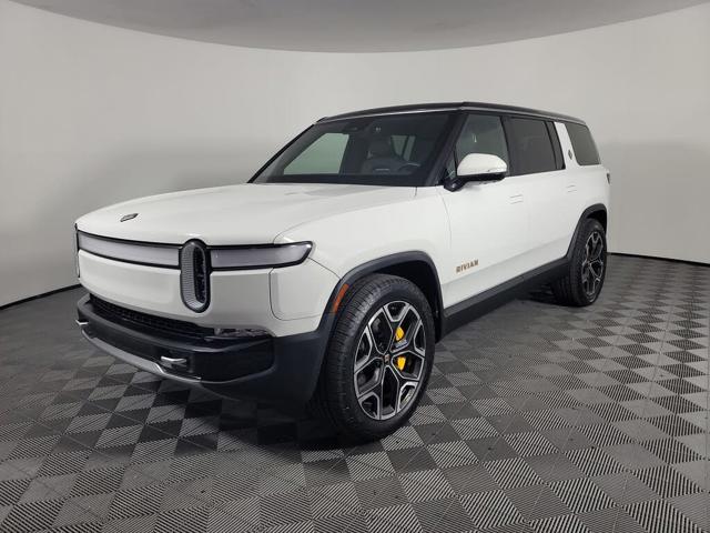 2023 Rivian R1S Adventure
