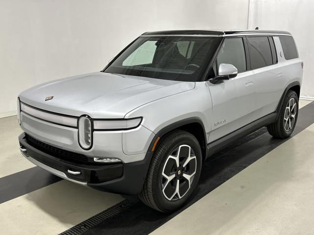 2024 Rivian R1S Adventure