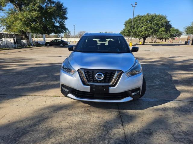 2020 Nissan Kicks SR