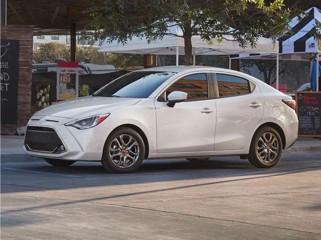 2020 Toyota Yaris LE
