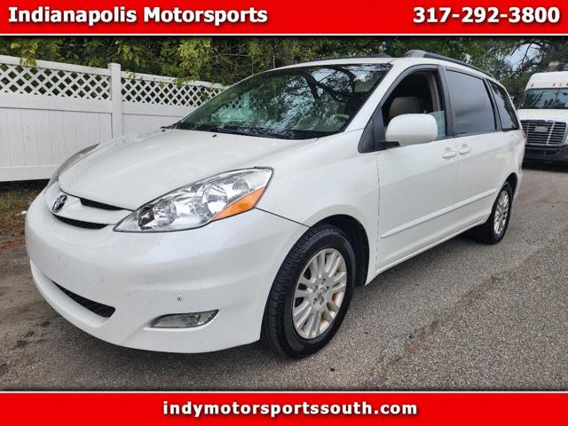 2010 Toyota Sienna XLE