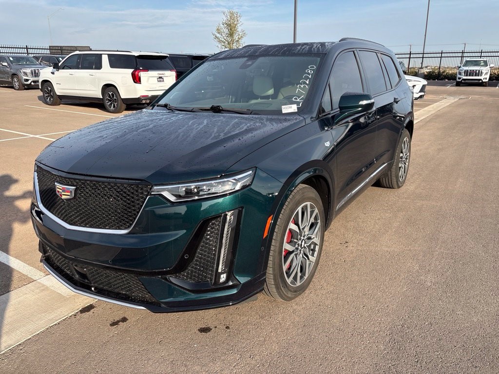 2024 Cadillac XT6 Sport
