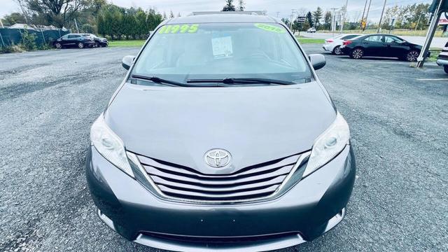 2015 Toyota Sienna LE 7-Passenger